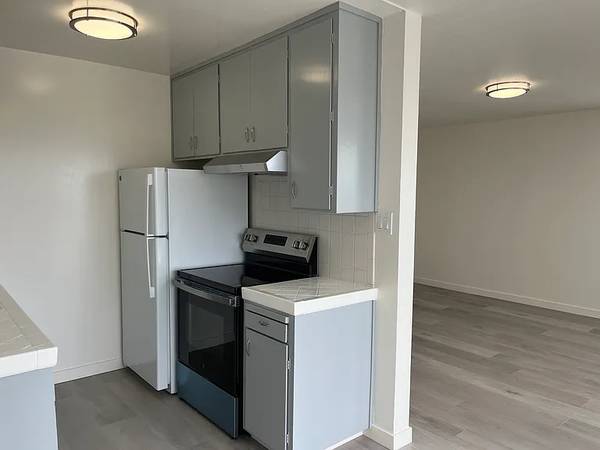 1BR/1BA Apartment on 27th Ave · San Francisco photo 3