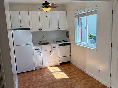 1BR/1BA Apartment on Angela Ct · Campbell photo 3