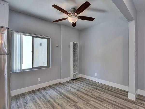 Apartments on Agate · Santa Clara photo 2