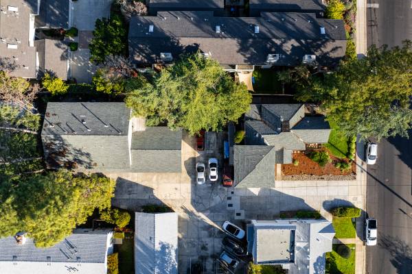 2BR/2BA Townhouse on Smith Ave · Campbell photo 5