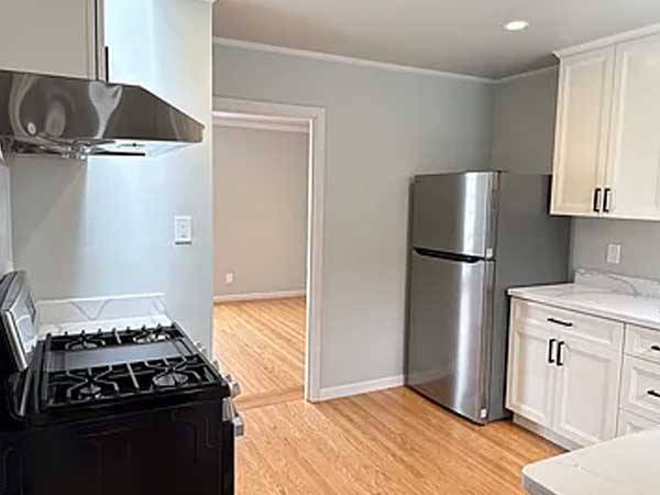 2BR/1BA Apartment on Mission St · San Francisco photo 3