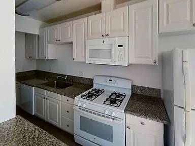 1BR/1BA Apartment on Hillsdale Ave · San Jose photo 2