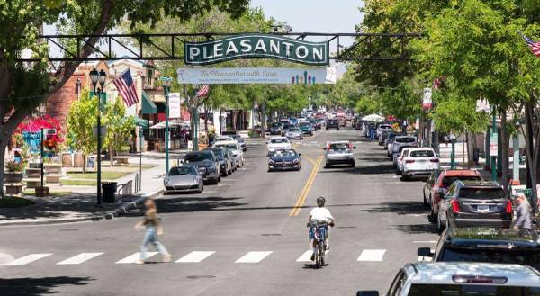 Apartments on Bernal Avenue · Pleasanton photo 2
