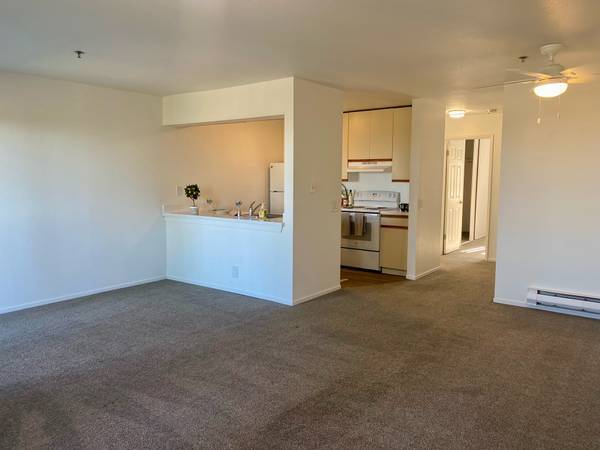 Evergreen Ridge Apartments