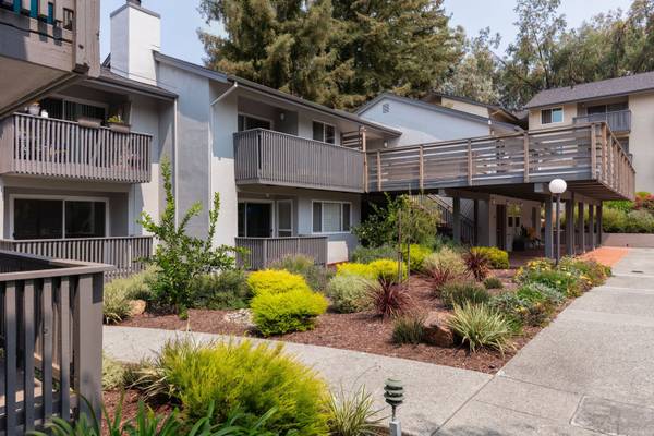 Apartments on Span Ct · Hayward photo 2