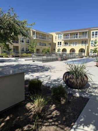 Apartments on Main St · Antioch