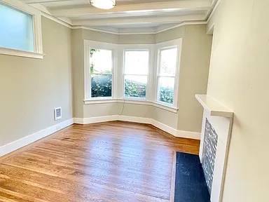 1BR/1BA Single Family House on Washington Street · San Francisco photo 5