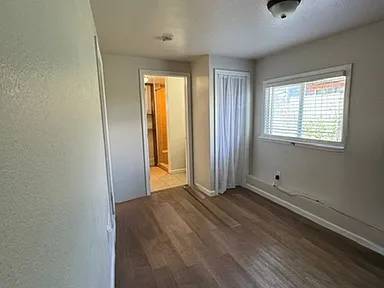 1621 Sumatra St photo 4