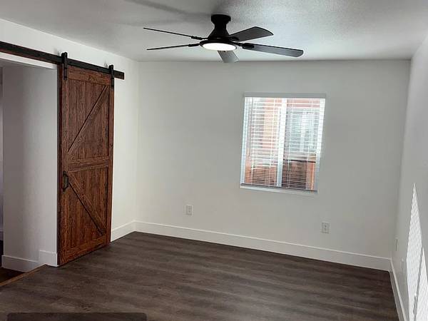 3BR/2BA Single Family House on 104th Ave · Oakland photo 5