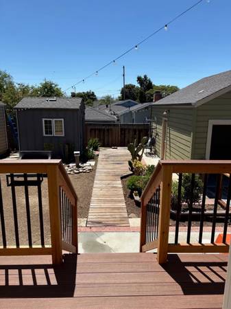 Beautifully Remodeled 2 Bed / 1 Bath Centrally Located San Jose Condo photo 5