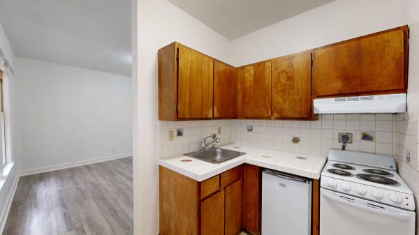 434 Leavenworth Apartments photo 4
