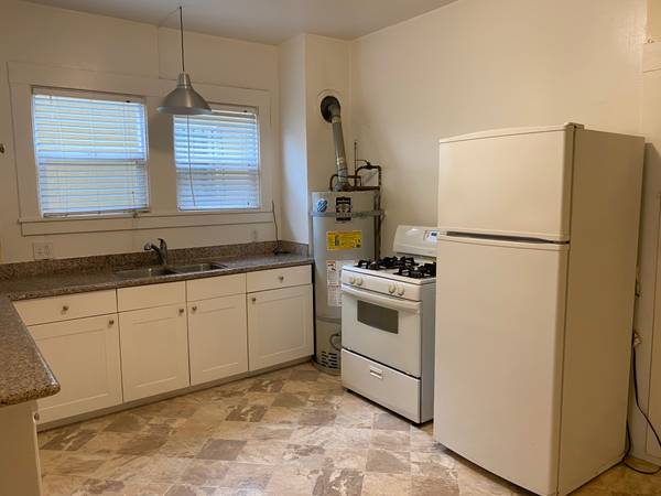 0BR/1BA Apartment · Emeryville photo 4