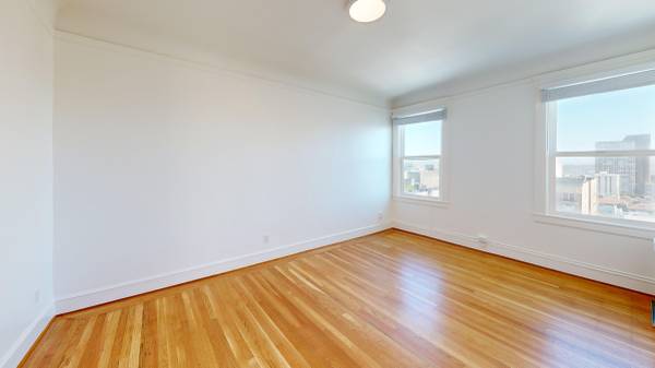 2121 Sacramento photo 3