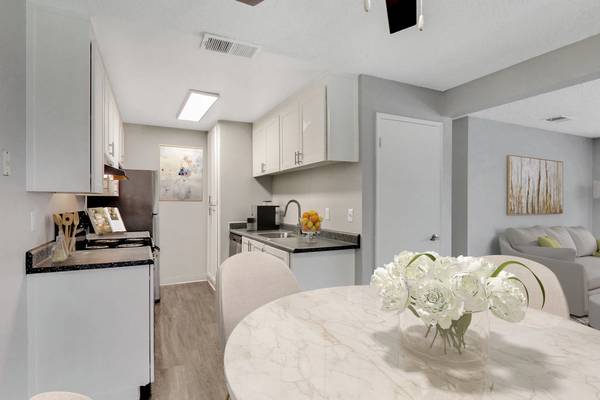 Apartments on Clay Bank Rd · Fairfield photo 4