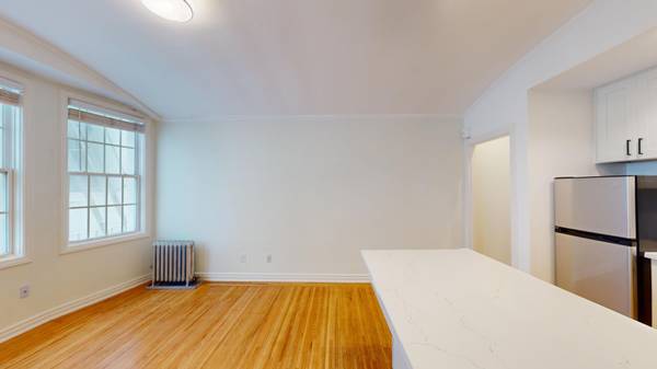2600 Van Ness photo 4