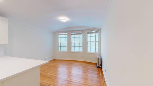 2600 Van Ness photo 5