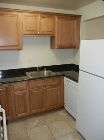 Granite Pointe Apartments photo 3