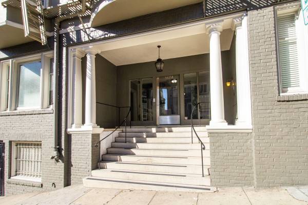 1474 Sacramento photo 4