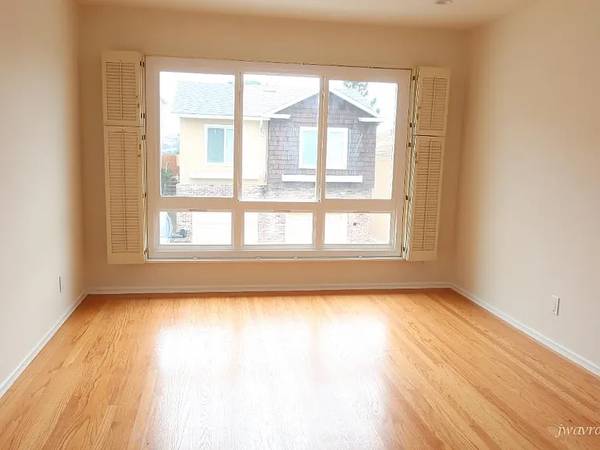 4BR/3BA Single Family House on Lake Forest Ct · San Francisco