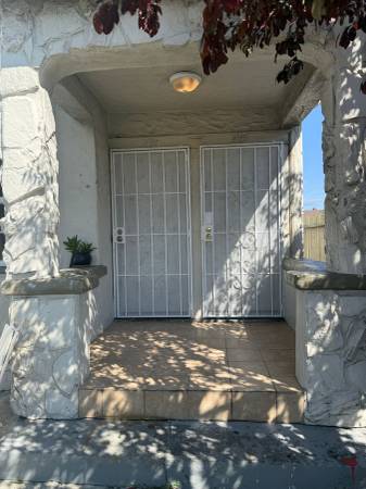 2BR/1BA Duplex on Pennsylvania Ave · Richmond photo 3