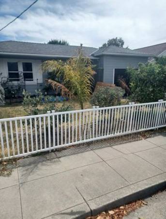 1BR/1BA Single Family House on Plateau Avenue · Santa Cruz photo 2