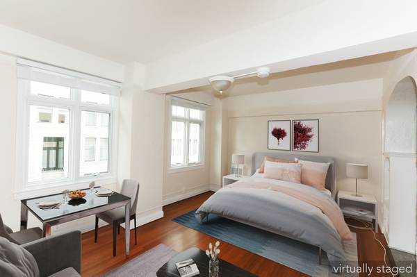665 Pine photo 2