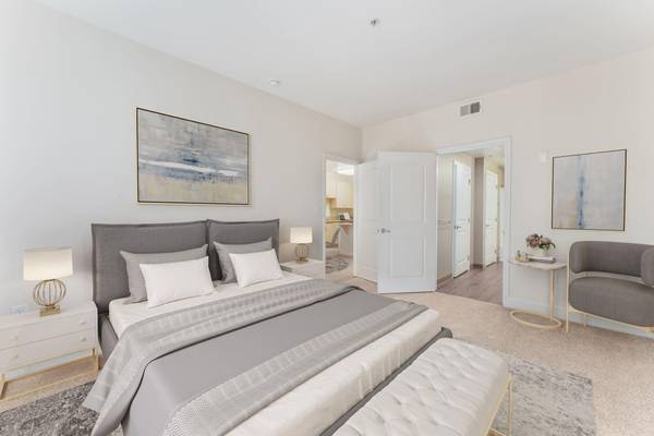 Apartments on North Main St. · Walnut Creek photo 4