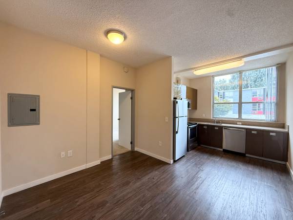 Apartments on Carlos Bee · Hayward