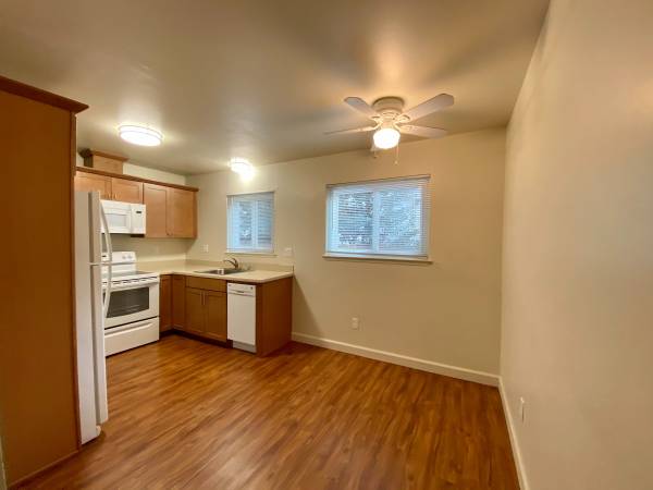 1BR/1BA Apartment on Coombs Street · Napa photo 4