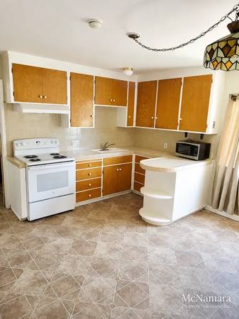 3BR/1BA Apartment on S 9th St · San Jose photo 3