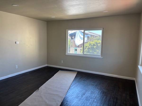 1BR/1BA Apartment · Oakland photo 4