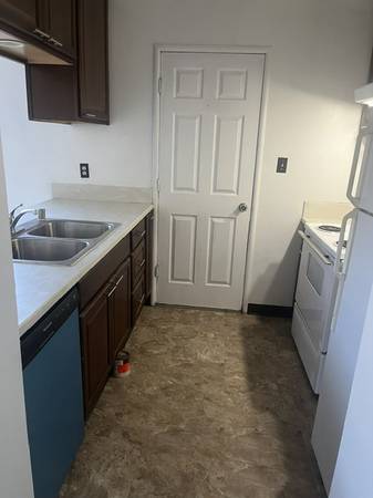 2BR/2BA Townhouse on Olivera Rd · Concord photo 5