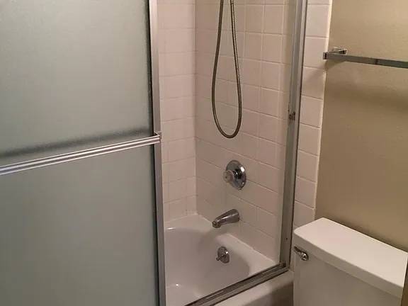 0BR/1BA Apartment on Red Rock Way · San Francisco