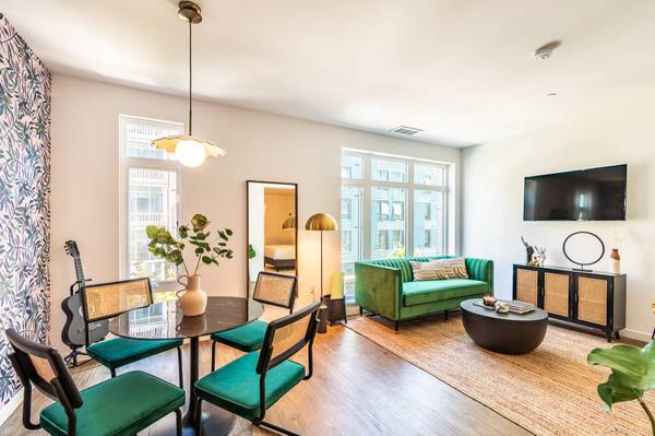 Apartments on Webster St · Oakland