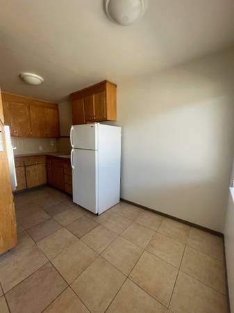 1BR/1BA Apartment · Oakland photo 5