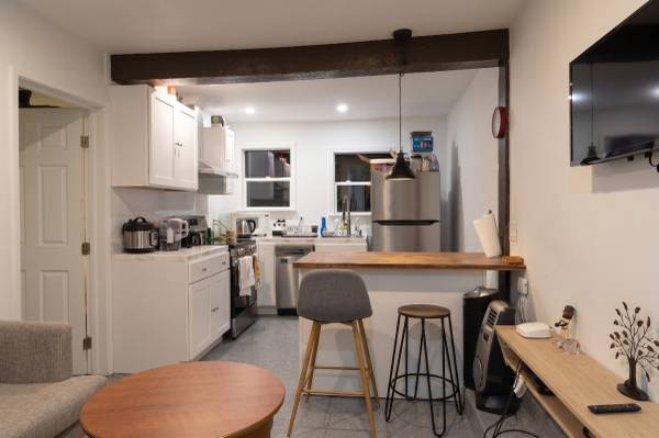 1BR/1BA Other on Hampshire St · San Francisco