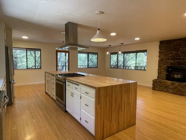 Houses · Camp Meeker