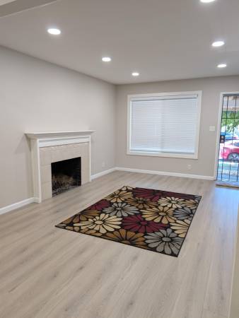3BR/3BA Single Family House on Curtis Street · Fremont