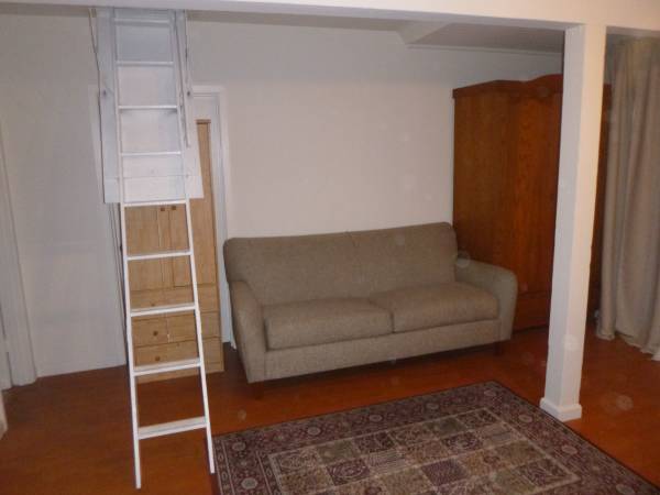 1BR/1BA In Law Adu · Oakland photo 4