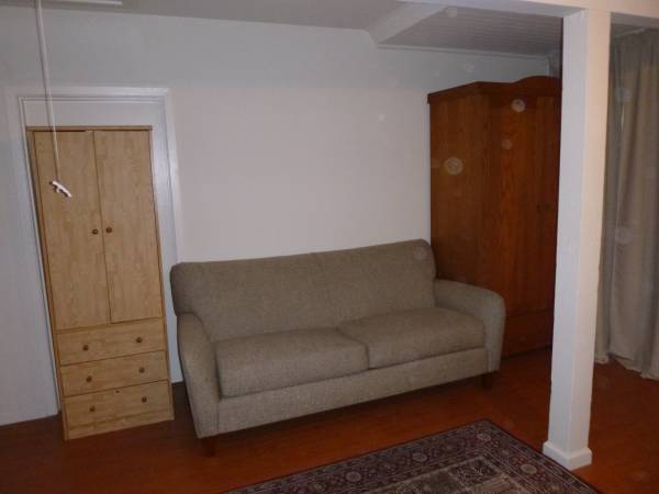 1BR/1BA In Law Adu · Oakland photo 3