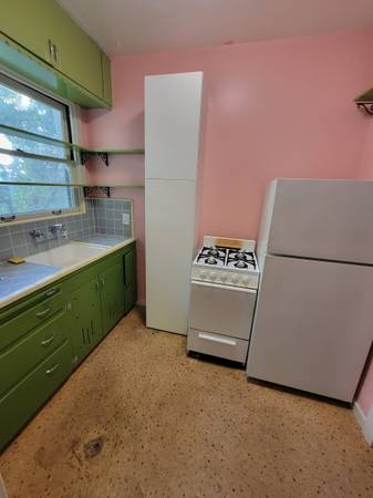 1BR/1BA Duplex on Everett Avenue · Palo Alto photo 5