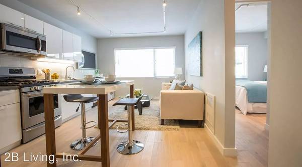 1BR/1BA Apartment · Oakland
