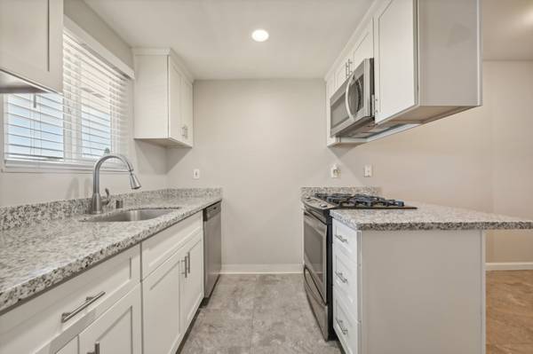 Apartments on Paseo Padre Pkwy · Union City