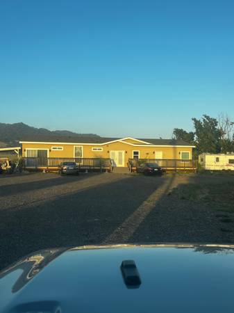 5BR/3BA Single Family House · Santa Rosa