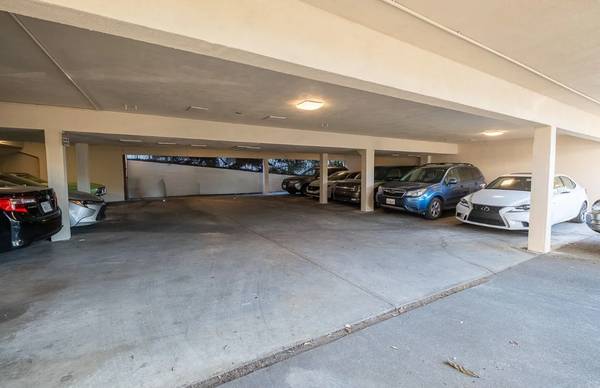 2BR/1BA Apartment on Spruce Street · Berkeley photo 2