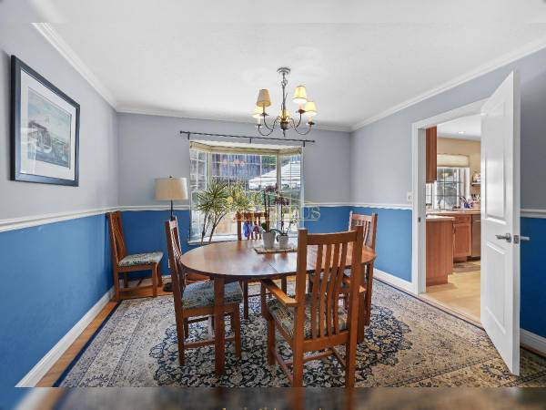 4BR/3BA Single Family House on Chadwick Place · Cupertino photo 3