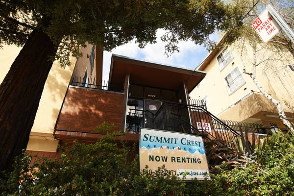 1BR/1BA Apartment on Summit St · Oakland