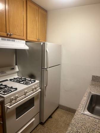 1BR/1BA Apartment · San Leandro