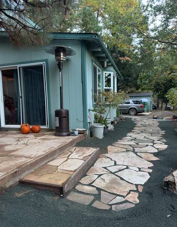 3BR/2BA Single Family House · Cobb