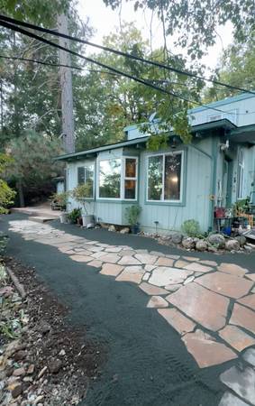 3BR/2BA Single Family House · Cobb photo 3